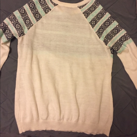 Sweater - Picture 3 of 3